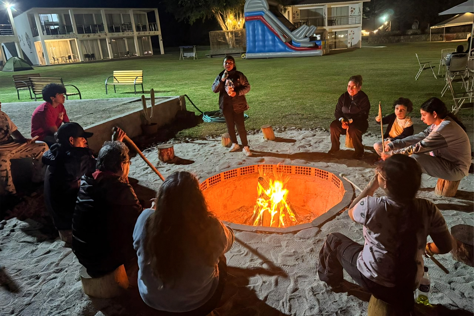 Familia disfrutando en Sisicaya